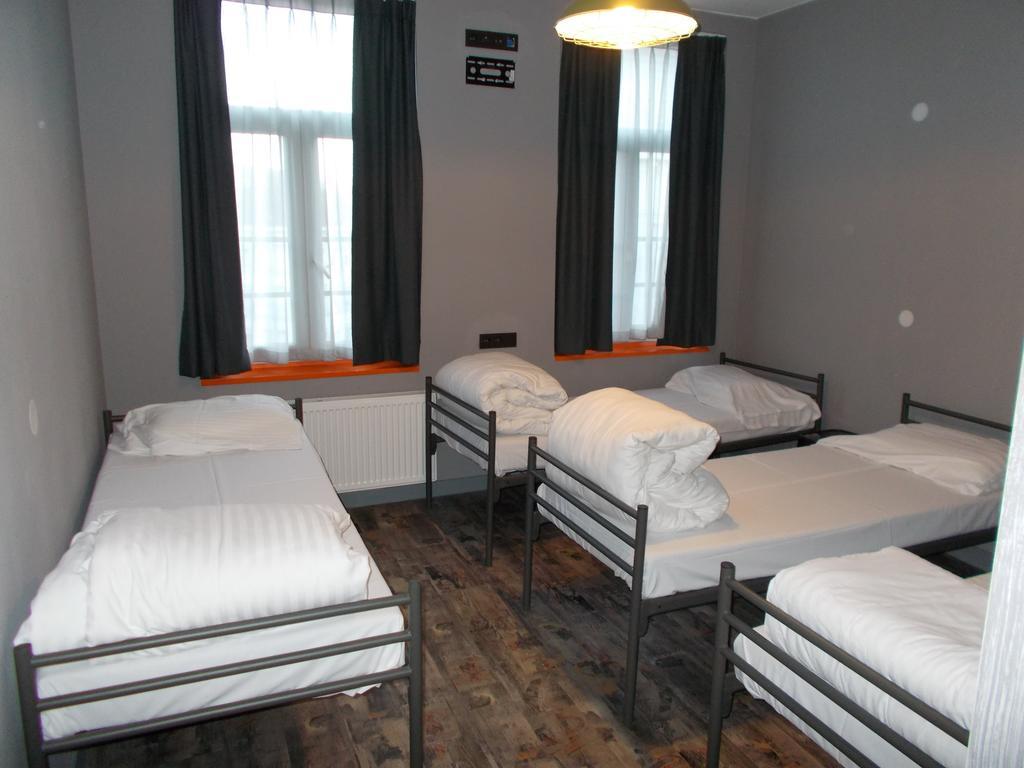Urban City Centre Hostel Брюссель Номер фото