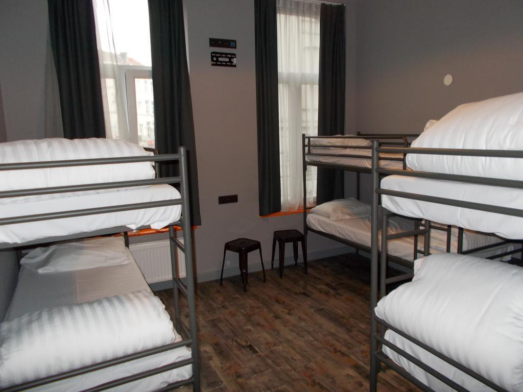 Urban City Centre Hostel Брюссель Номер фото