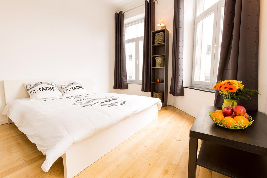 Urban City Centre Hostel Брюссель Экстерьер фото