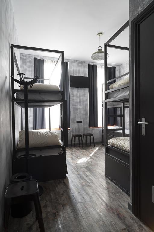 Urban City Centre Hostel Брюссель Экстерьер фото